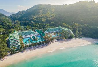 Le Meridien Phuket Beach Resort - has Balcony rooms