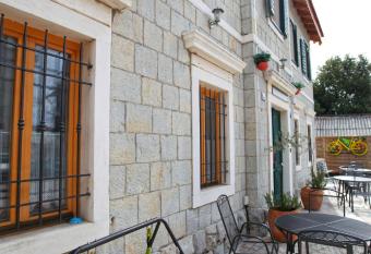 Villa Sol has Balcony rooms