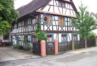 Pension Zur Sonne Wittenweier has Balcony rooms