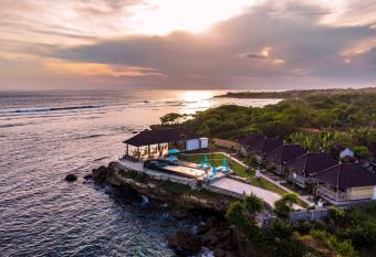 Ombak Bay Lembongan has Smoking/Balcony rooms