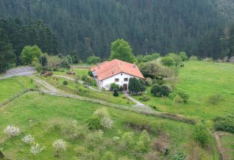 Hotel Rural Natxiondo allows 18 year olds to book a room