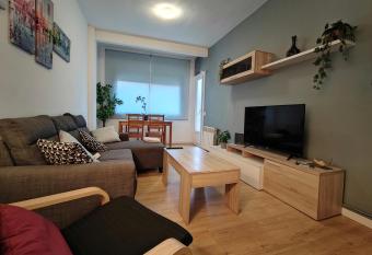 LG DownTown Sabadell Apartment has Balcony rooms