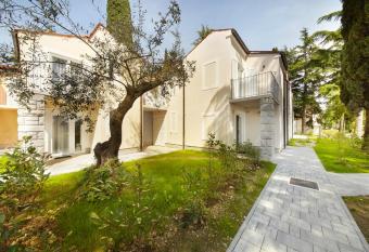 Olive Family Suites - Hotel & Resort Adria Ankaran has Balcony rooms