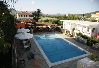 Kalliopi Hotel has Balcony rooms