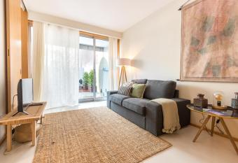 By the Sea Apartment     Terrace    Wifi    Netflix has Balcony rooms