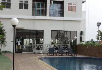 Apt. Serpong Greenview has Balcony rooms