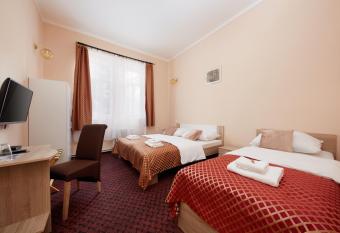 Hotel Roosevelt has Balcony rooms