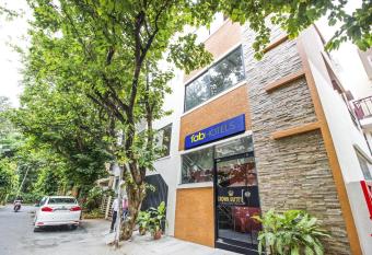 FabHotel Crown Suites allows 18 year olds to book a room