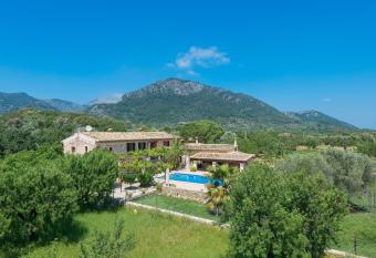 Finca - Agroturisme Sa Parellada has Balcony rooms