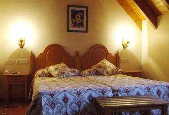 Hotel Turrull allows 18 year olds to book a room