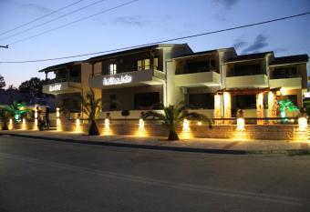 Aphrodite has Balcony rooms