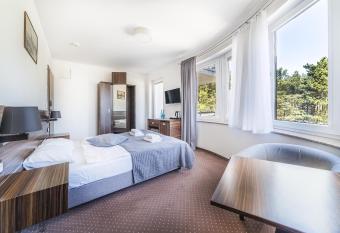 Marina Apartamenty & Pokoje has Balcony rooms