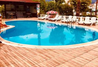 Nature Apart has Balcony rooms