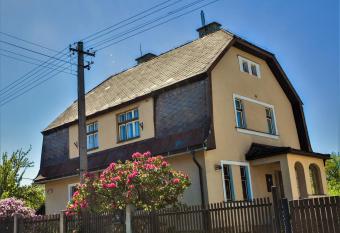 Apartm  ny pod kl    terem has Balcony rooms