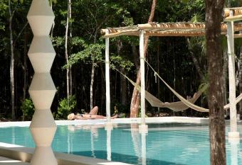 Hotel Holistika Tulum allows 18 year olds to book a room