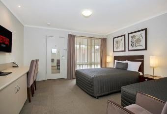 Elm Tree Motel allows 18 year olds to book a room