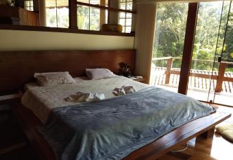 Belo recanto allows 18 year olds to book a room