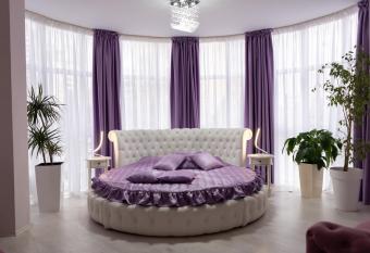 Garni Hotel Lotos has Balcony rooms