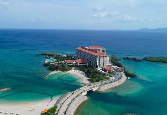 Hyatt Regency Seragaki Island Okinawa has Balcony rooms
