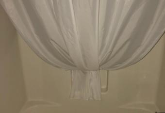 Best Western Helena/Capitol Hotel allows 18 year olds to book a room