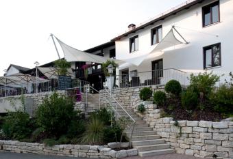 Hotel Seeluna am Klostersee has Balcony rooms