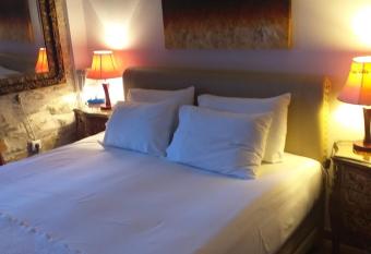 Boutique Hotel Tsopela has Balcony rooms