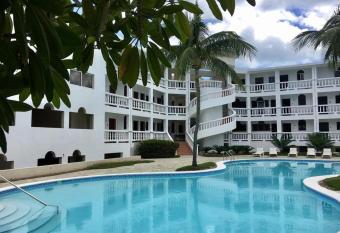 Cabarete Condo Moosa allows 18 year olds to book a room