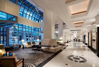 Vogue Hotel Montreal Downtown allows 18 year olds to book a room