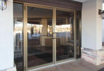 Americinn By Wyndham Appleton allows 18 year olds to book a room