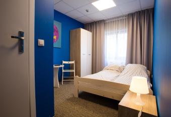 Moon Hostel has Balcony rooms