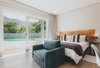 A Riverbed Guesthouse allows 18 year olds to book a room