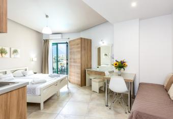 Amalia Apartments has Balcony rooms