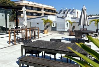 More S   allows 18 year olds to book a room