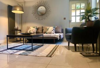 Quarry House has Balcony rooms