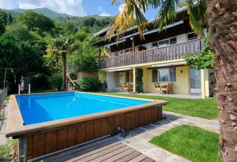 Casa Scerina has Balcony rooms