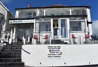 Bayside Holiday Suits allows 18 year olds to book a room