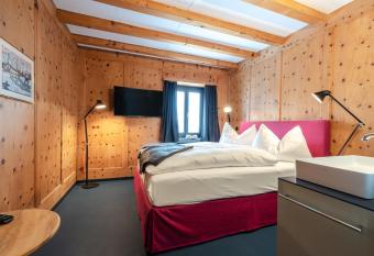 Hotel Piz Mitgel has Balcony rooms