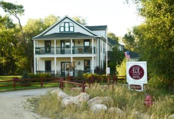 The Historic Elk Mountain Hotel allows 18 year olds to book a room