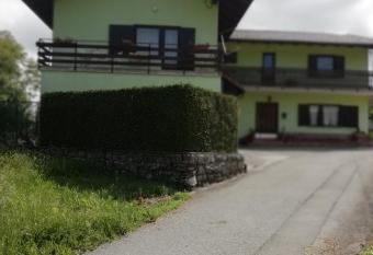 Apartmaji Karbic has Balcony rooms