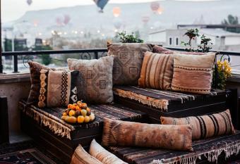 Royal Stone Houses - Goreme has Balcony rooms