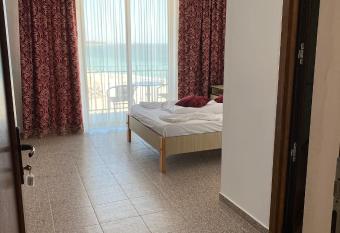 Kherim has Balcony rooms