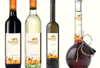 Weingut Brenner am Rossberg has Balcony rooms