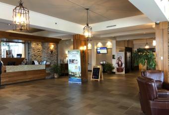 Hotel L'Oie des neiges has Balcony rooms