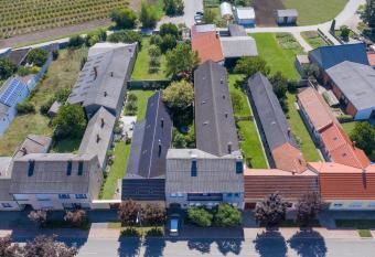 Bar Pension Lang has Balcony rooms