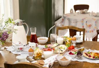 B&B Pinus allows 18 year olds to book a room