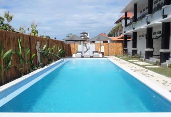 Kubu Jimbar has Balcony rooms