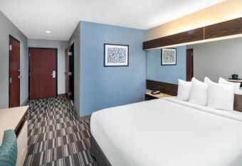 Microtel Inn & Suites by Wyndham Columbus North allows 18 year olds to book a room