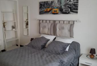 Villa Face Mer has Balcony rooms