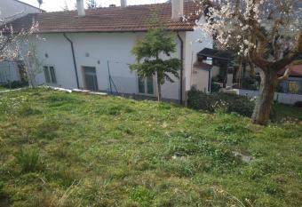 La grotta di nonno Vittorio has Balcony rooms