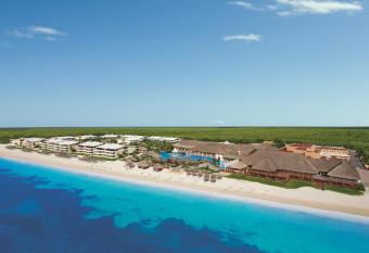 Dreams Sapphire Resort & Spa has Balcony rooms